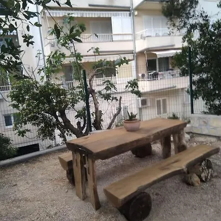 2 Bets With Balkon 50 M From Beach * Makarská