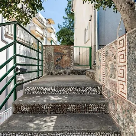 Apartmán 2 Bets With Balkon 50 M From Beach Makarská